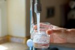 کیفیت و سلامت آب شرب حمیدیه از سوی شبکه بهداشت و درمان تایید شد